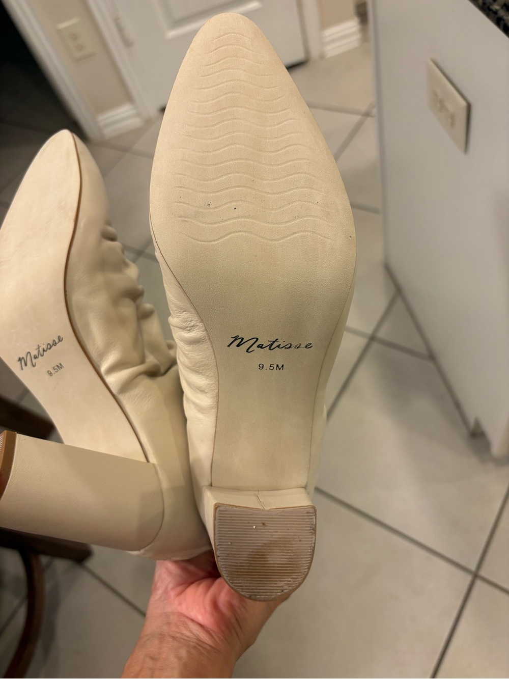 Matisse Colette Ruched Booties - Picture 9 of 9